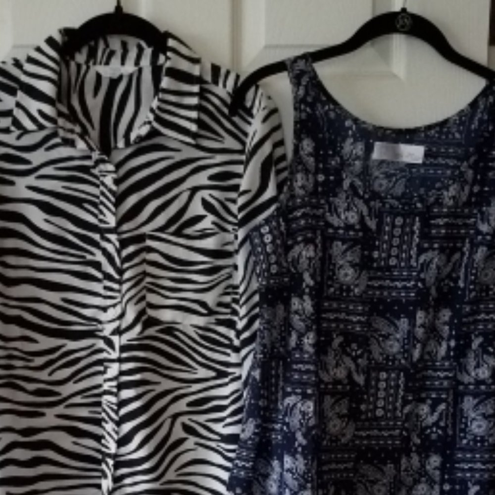2-PC Time and Tru tops size S